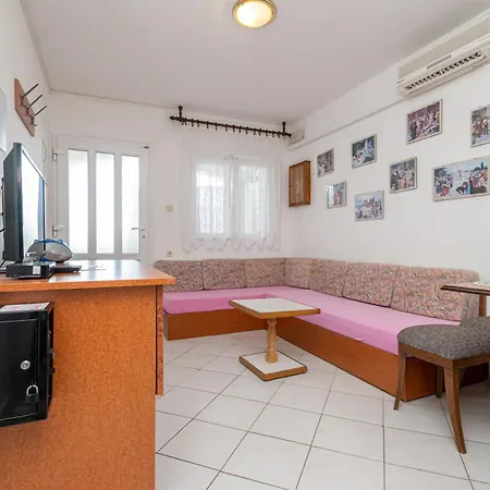 With A Parking Space Povljana, Pag - 227 *